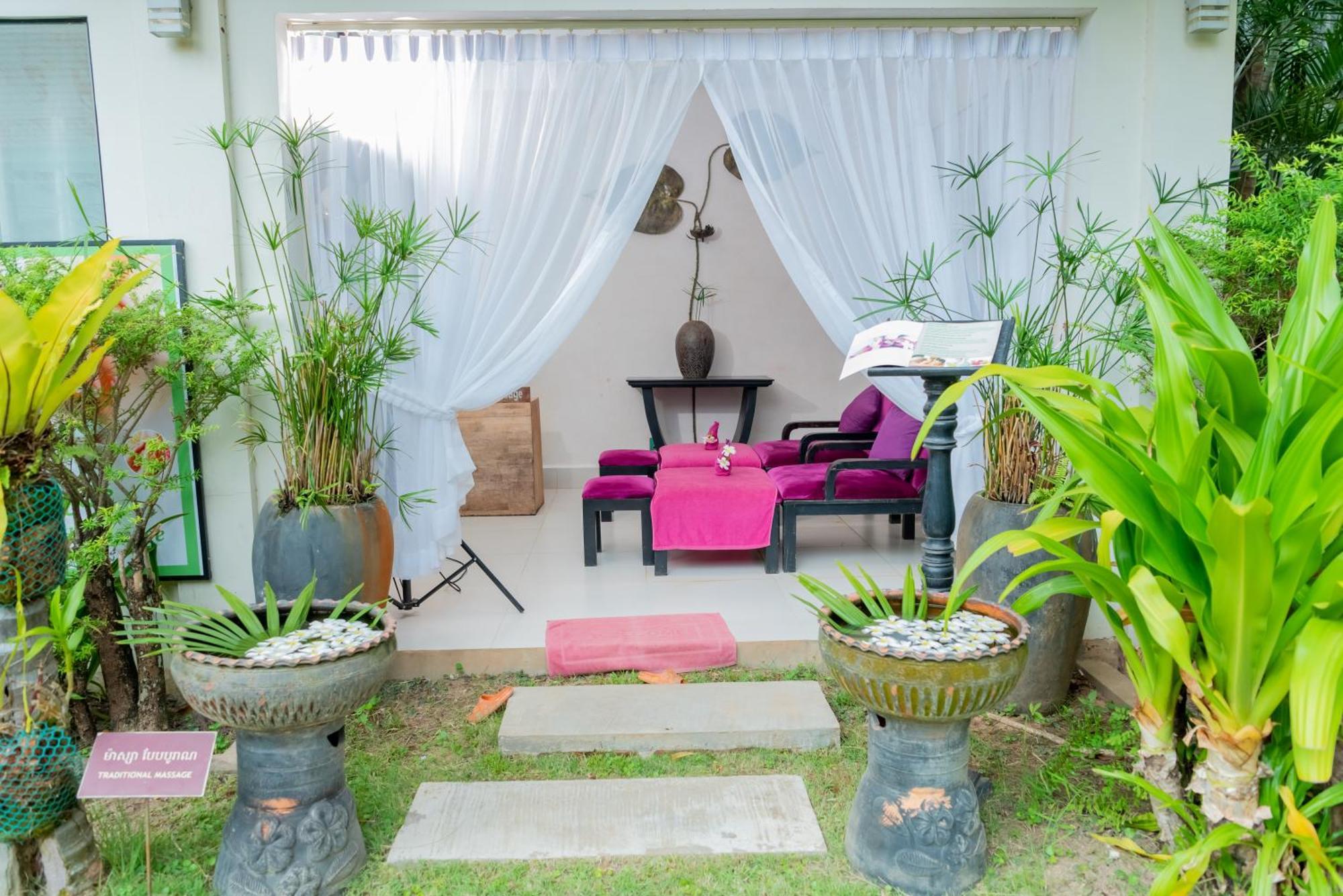 New Riverside Hotel Siem Reap Zewnętrze zdjęcie